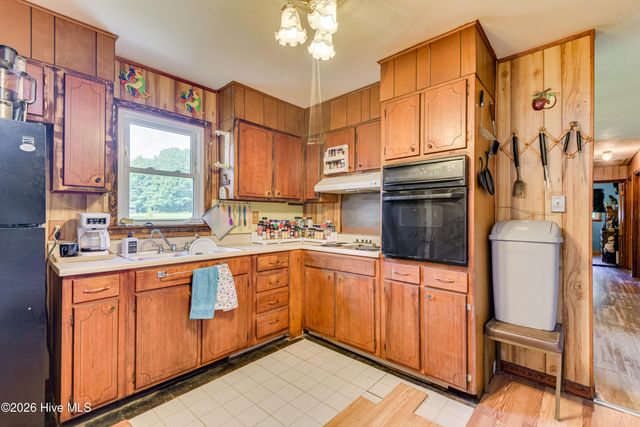103 Stanley Drive, New Ellenton, SC 29809