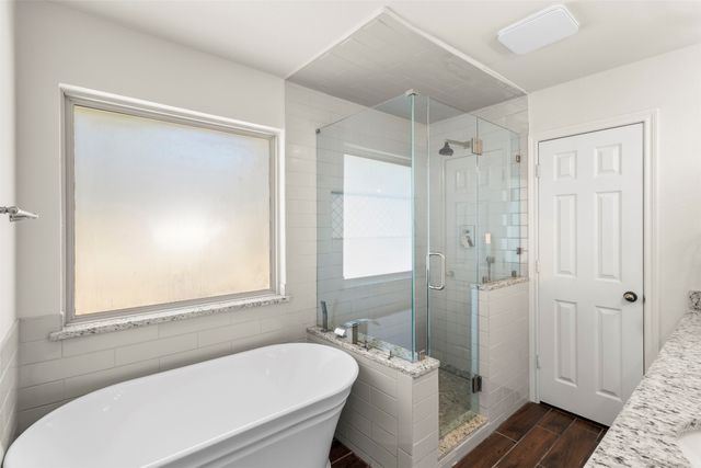 512 Post Oak Drive, Newark, TX 76071