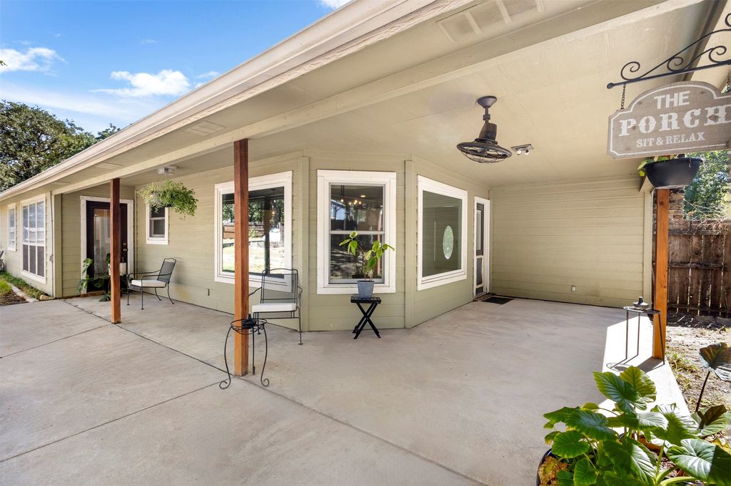 512 Post Oak Drive, Newark, TX 76071 — photo 4