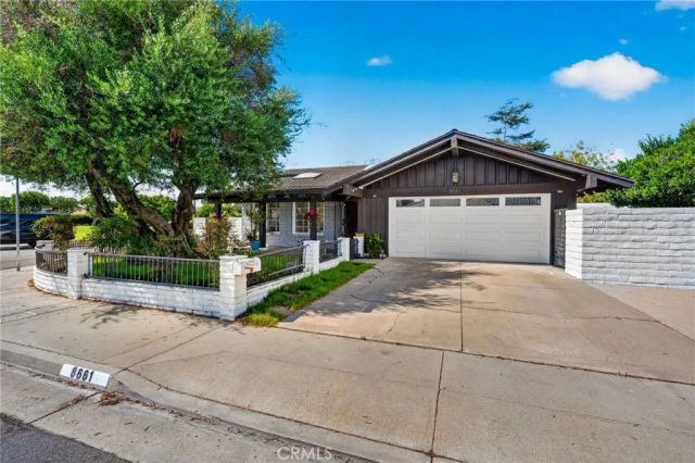 8661 Brookside Drive, Huntington Beach, CA 92646