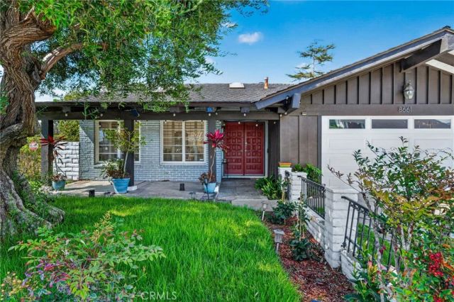 8661 Brookside Drive, Huntington Beach, CA 92646