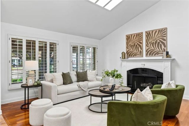 8661 Brookside Drive, Huntington Beach, CA 92646