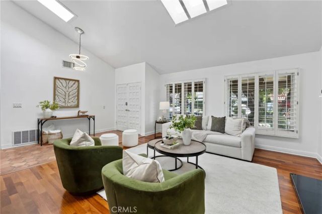 8661 Brookside Drive, Huntington Beach, CA 92646