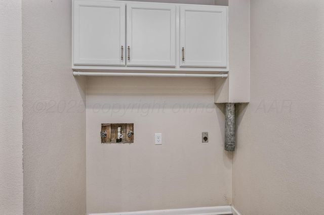 2115 N Chestnut Drive, Pampa, TX 79065