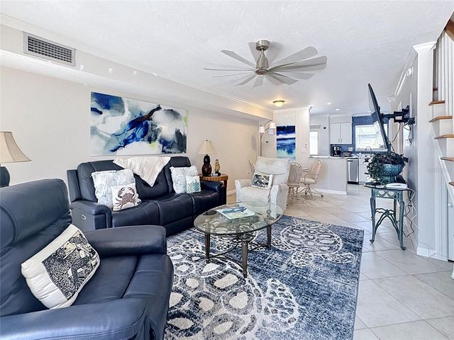 120 52ND STREET, Holmes Beach, FL 34217