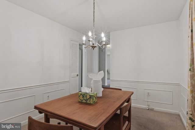 4301 GREENBERRY LN, Annandale, VA 22003