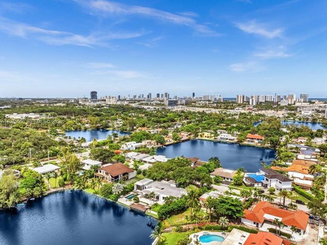 19801 NE 23rd Avenue, Miami, FL 33180