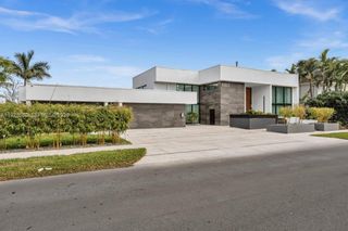 19801 NE 23rd Avenue, Miami, FL 33180