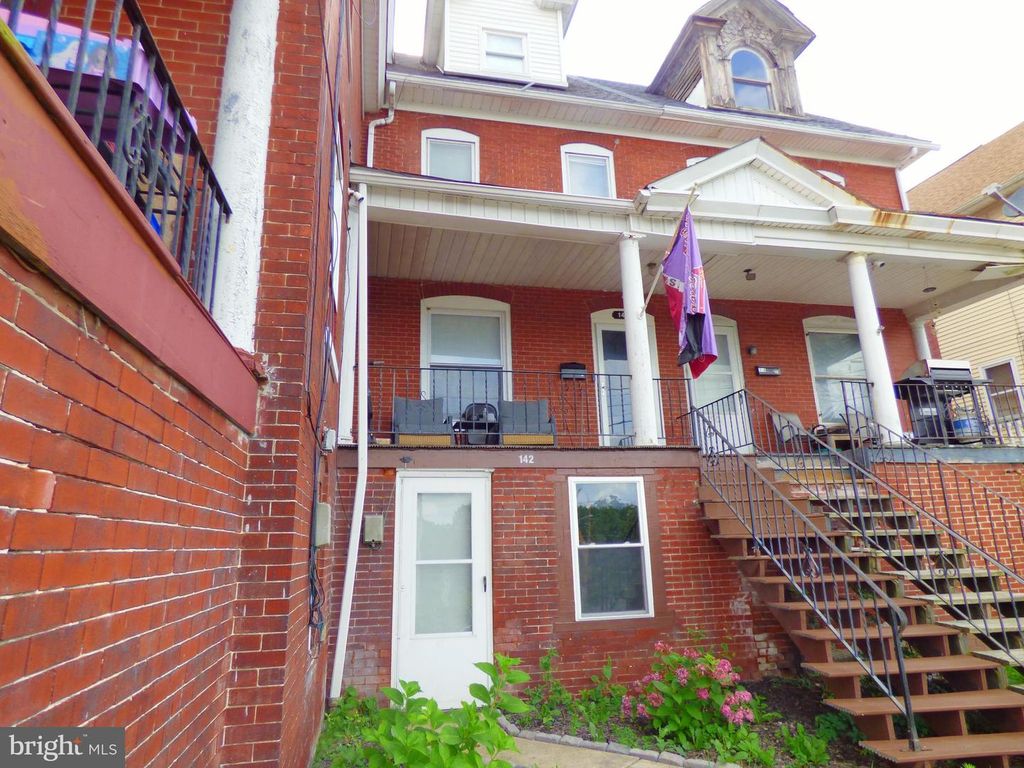 142 BANKWAY ST, Lehighton, PA 18235