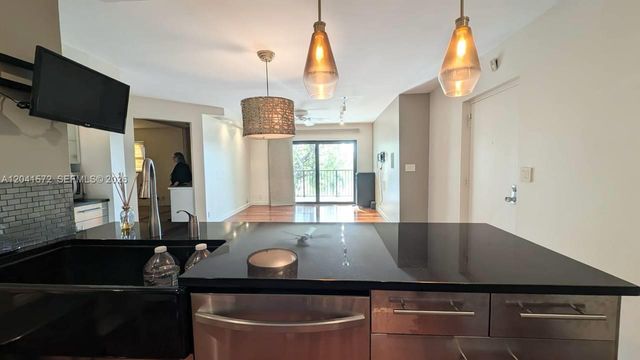 900 River Reach Dr 404, Fort Lauderdale, FL 33315