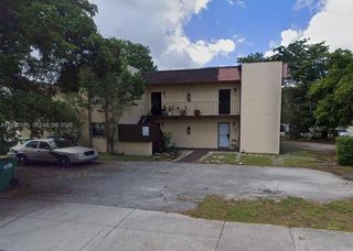 14050 NE 2nd Ct 1-2-1, Miami, FL 33161