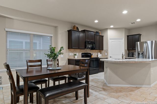 5922 Enchantment, San Antonio, TX 78218