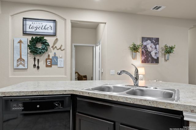 5922 Enchantment, San Antonio, TX 78218