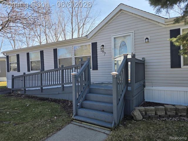 167 Laurel Leah, Oxford, MI 48462