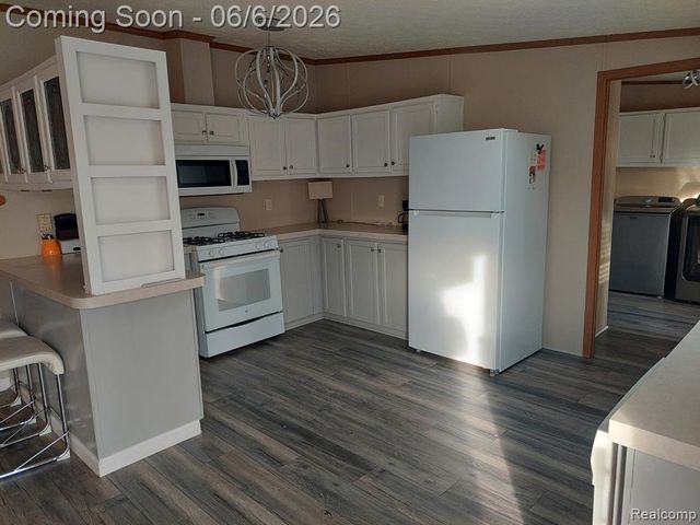 167 Laurel Leah, Oxford, MI 48462