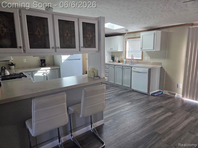 167 Laurel Leah, Oxford, MI 48462
