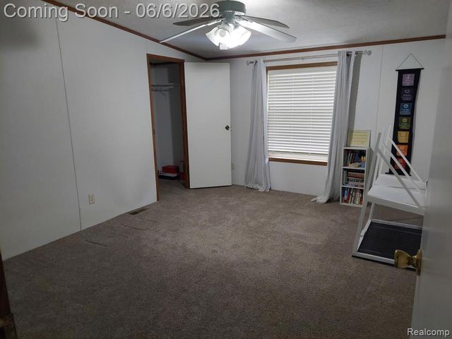 167 Laurel Leah, Oxford, MI 48462
