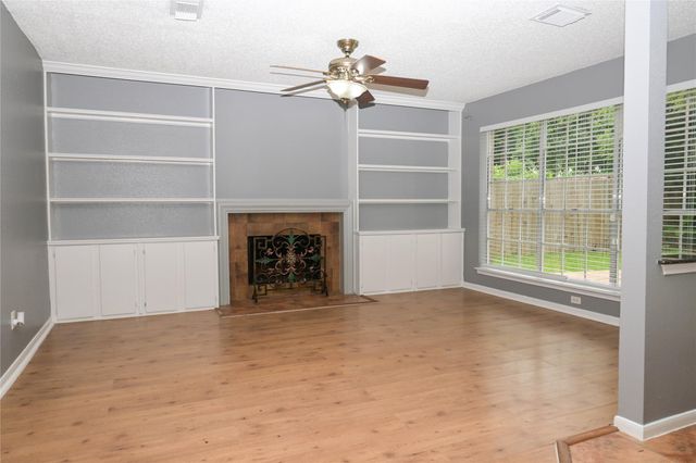 2607 Woodstream Boulevard, Sugar Land, TX 77479