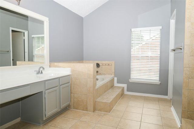 2607 Woodstream Boulevard, Sugar Land, TX 77479