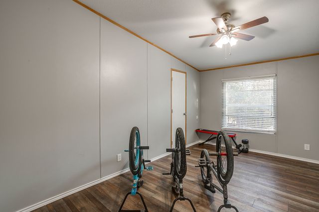3950 South Drive, Burleson, TX 76028