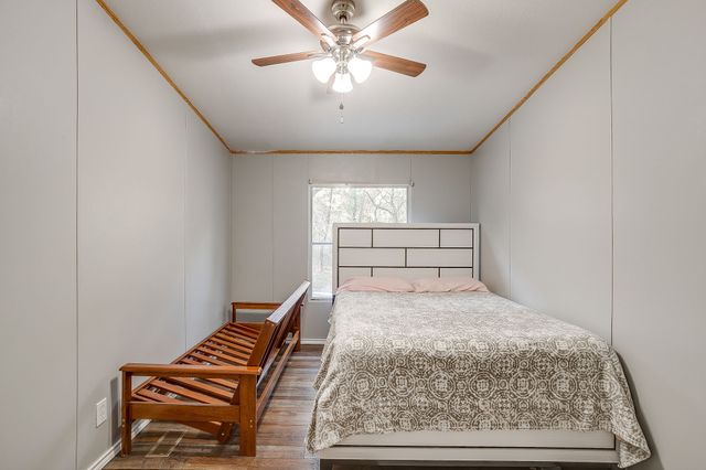 3950 South Drive, Burleson, TX 76028
