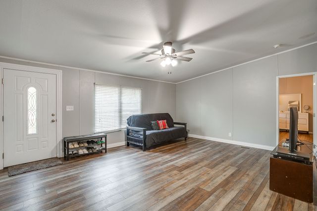 3950 South Drive, Burleson, TX 76028