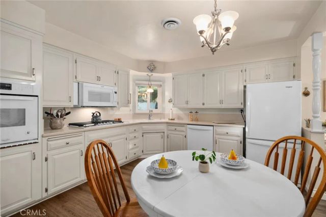 1471 N 1st, Upland, CA 91786
