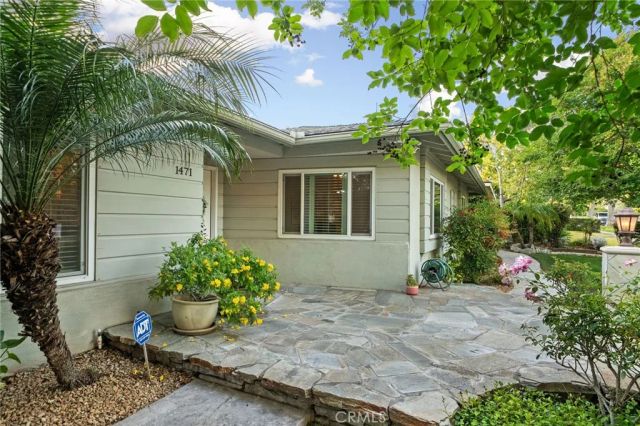 1471 N 1st, Upland, CA 91786