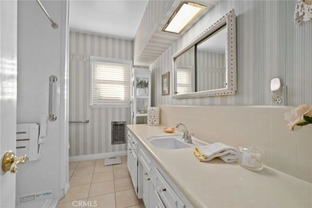 1471 N 1st, Upland, CA 91786