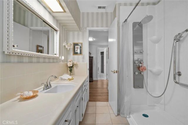1471 N 1st, Upland, CA 91786