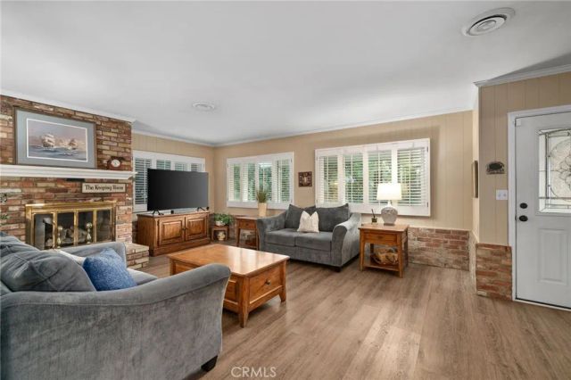 1471 N 1st, Upland, CA 91786