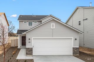 2382 W Fallon Lp, Nampa, ID 83651