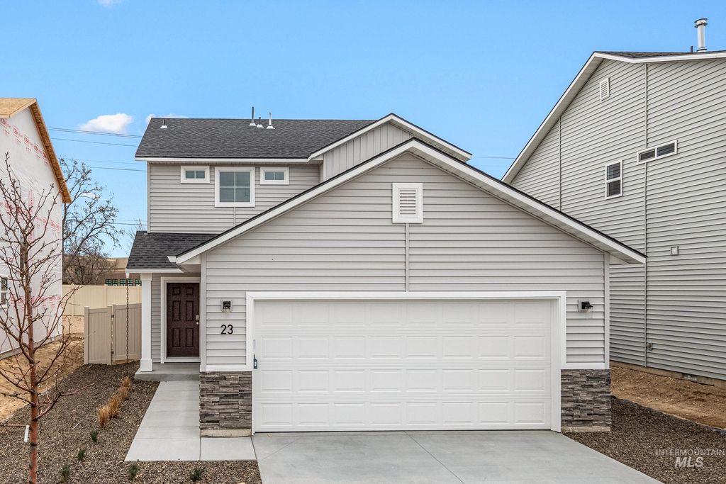 2382 W Fallon Lp, Nampa, ID 83651