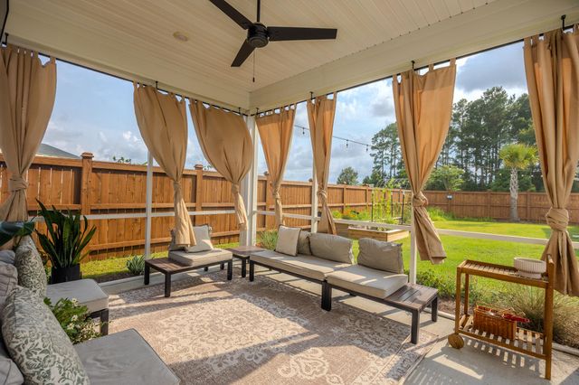 105 River Wind Way, Summerville, SC 29485