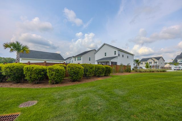 105 River Wind Way, Summerville, SC 29485