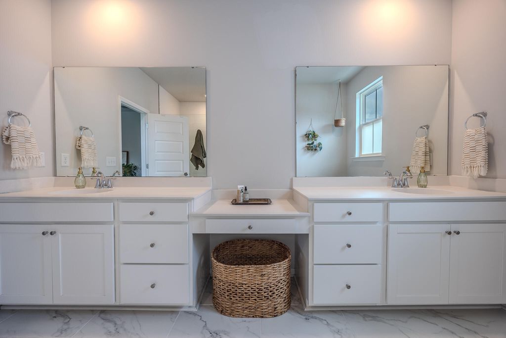 Image 40 of property listing at 105 River Wind Way, Summerville, SC 29485