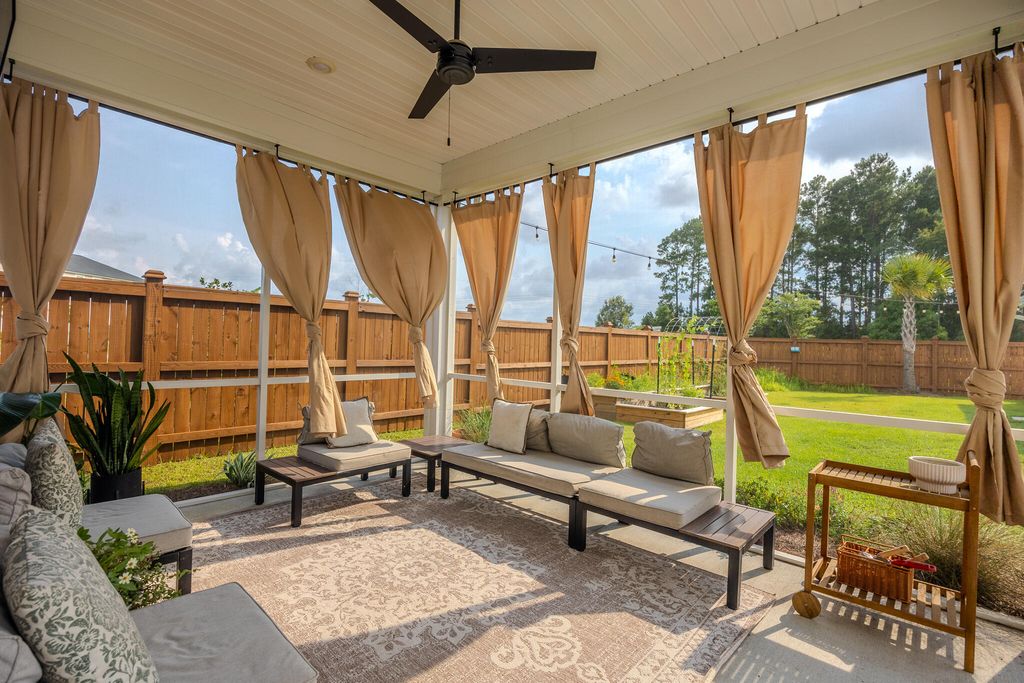 Image 47 of property listing at 105 River Wind Way, Summerville, SC 29485