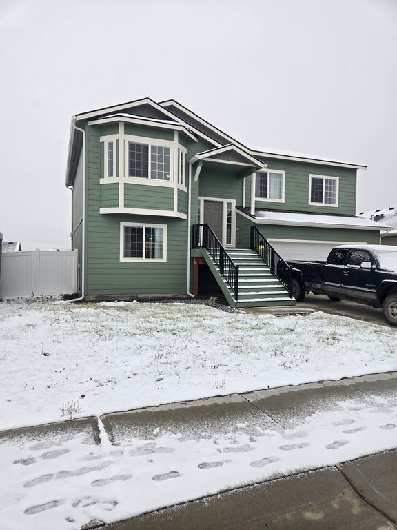 1522 E Marilyn Cir, Deer Park, WA 99006