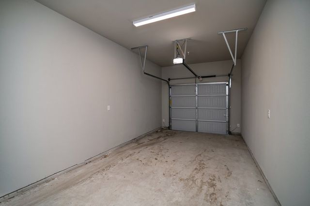735 Harvest Moon Drive, Venus, TX 76084