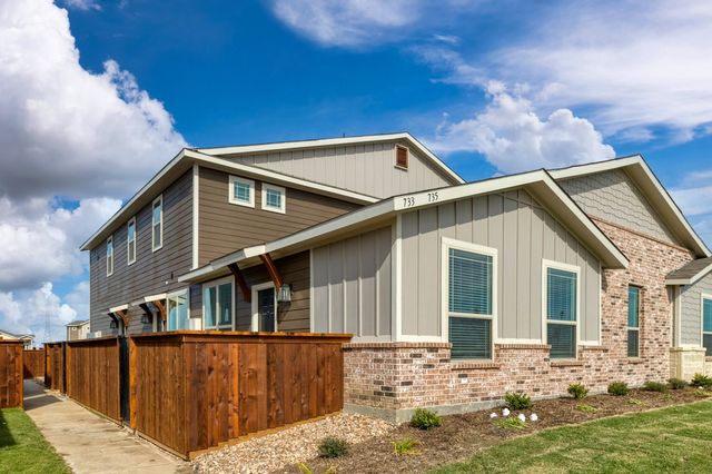 735 Harvest Moon Drive, Venus, TX 76084