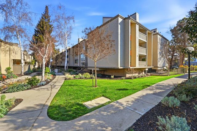 49 Showers Drive A130, Mountain View, CA 94040