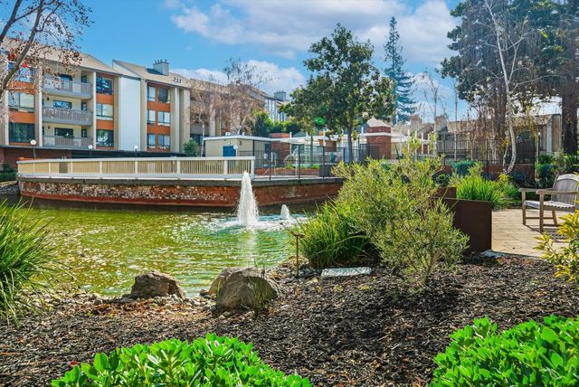 49 Showers Drive A130, Mountain View, CA 94040