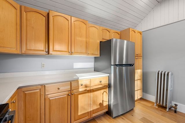 49 Eade, Lynn, MA 01902