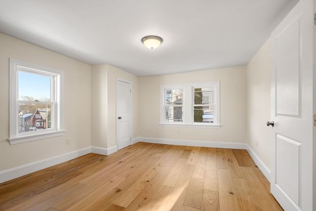 49 Eade, Lynn, MA 01902