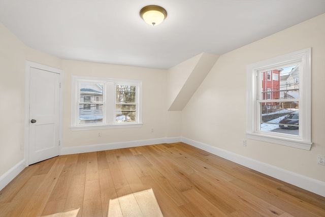 49 Eade, Lynn, MA 01902