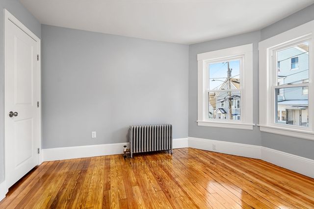 49 Eade, Lynn, MA 01902