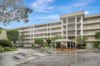 806 Cypress Blvd 409, Pompano Beach, FL 33069