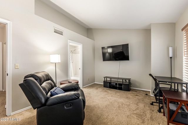 500 N ROOSEVELT Avenue 66, Chandler, AZ 85226