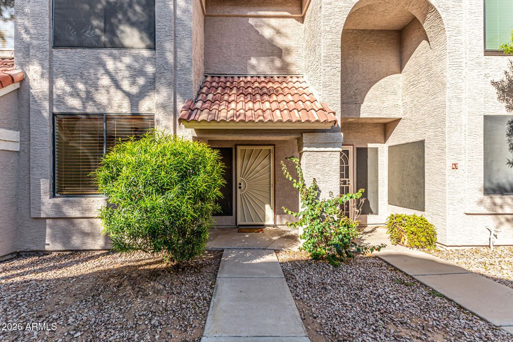 500 N ROOSEVELT Avenue 66, Chandler, AZ 85226