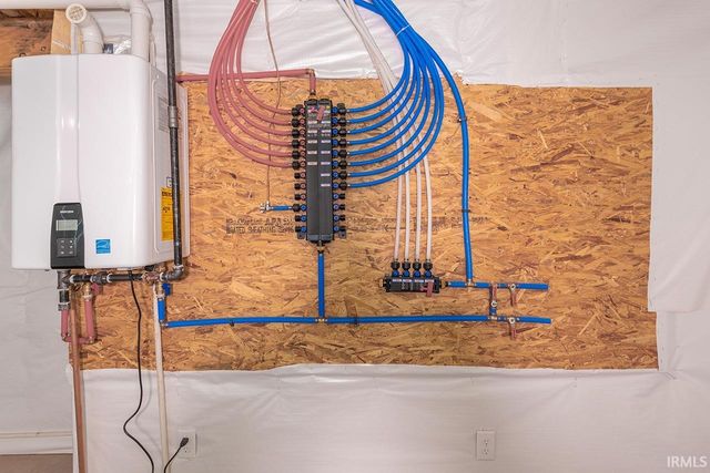 30579 Carrie Drive, Elkhart, IN 46516